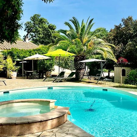 Bed and Breakfast Santolines En Provence Пьолан Экстерьер фото